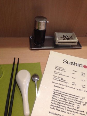sushido-carte-restaurant-japonais-corine-malaquin-conception-redaction-lyon